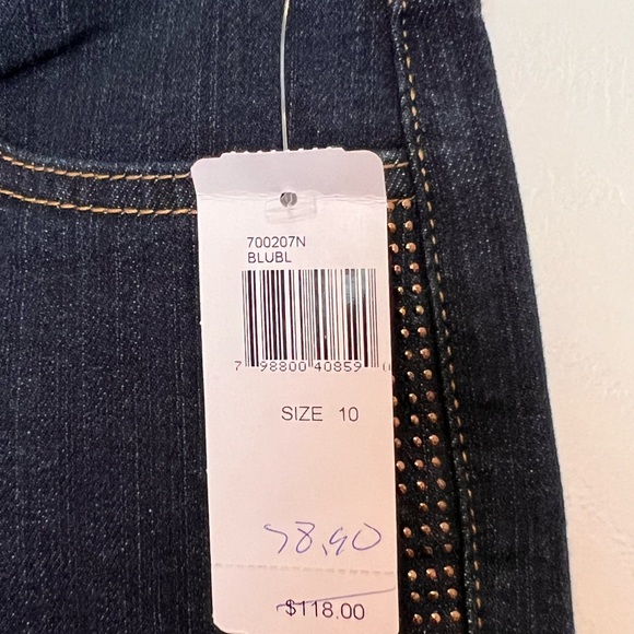 NYDJ Size 10 dark wash new with tags - Picture 5 of 6